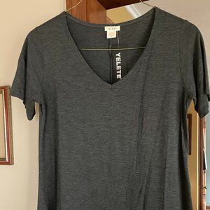 Yelete Short Sleeve V-Neck Women's Top, Size L